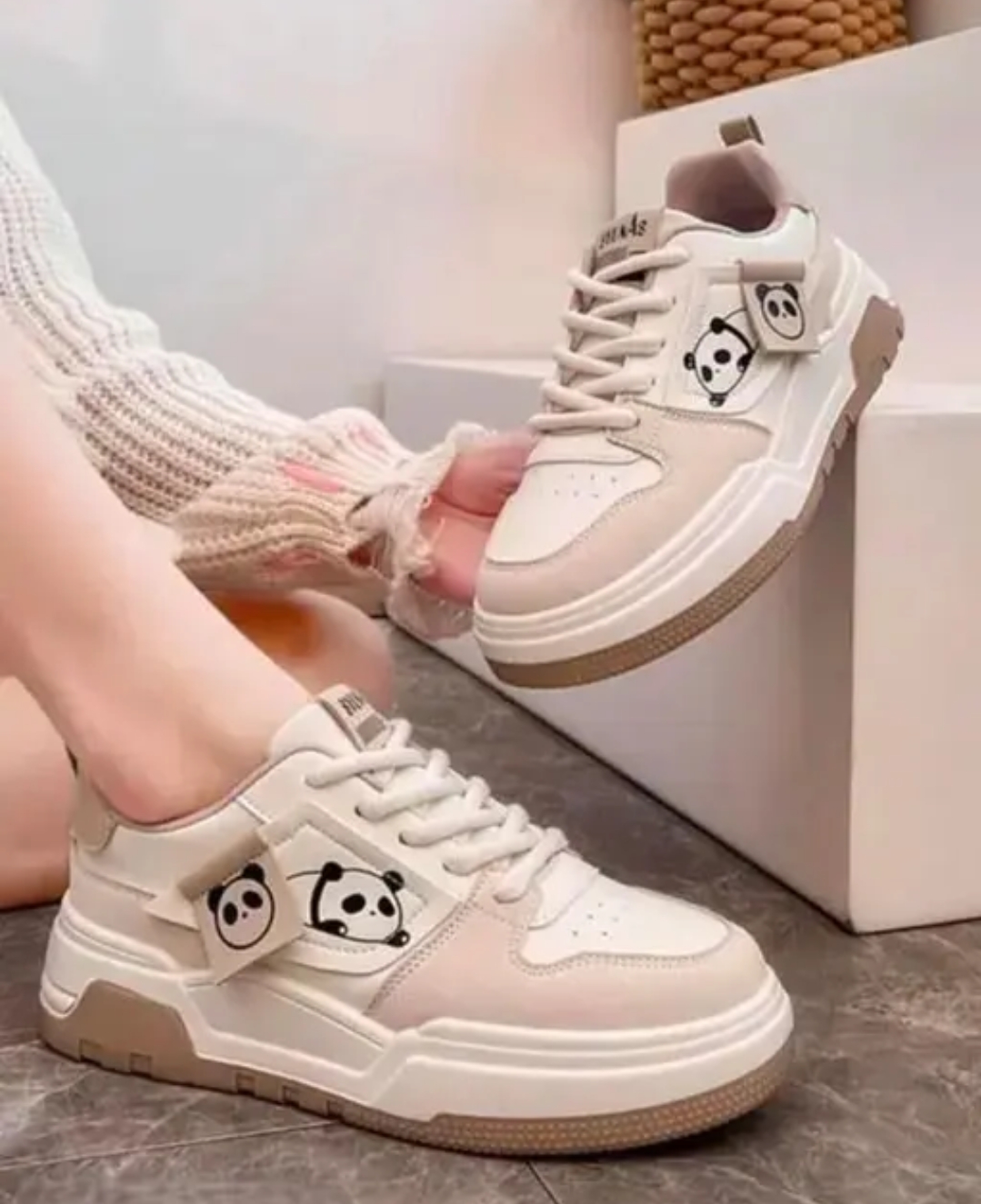 Stylish White Casual Sneakers For Girls & Women