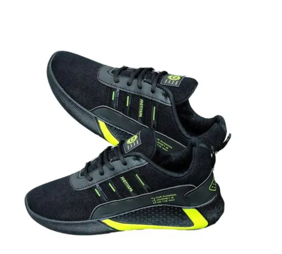 PREMIUM TRENDING SNEAKERS FOR MEN
